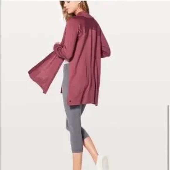 LULULEMON BLISSFUL ZEN MERINO WOOL SIDE SLIT SWEATER CARDIGAN MERLOT/ROSE Size 6 - Picture 2 of 9